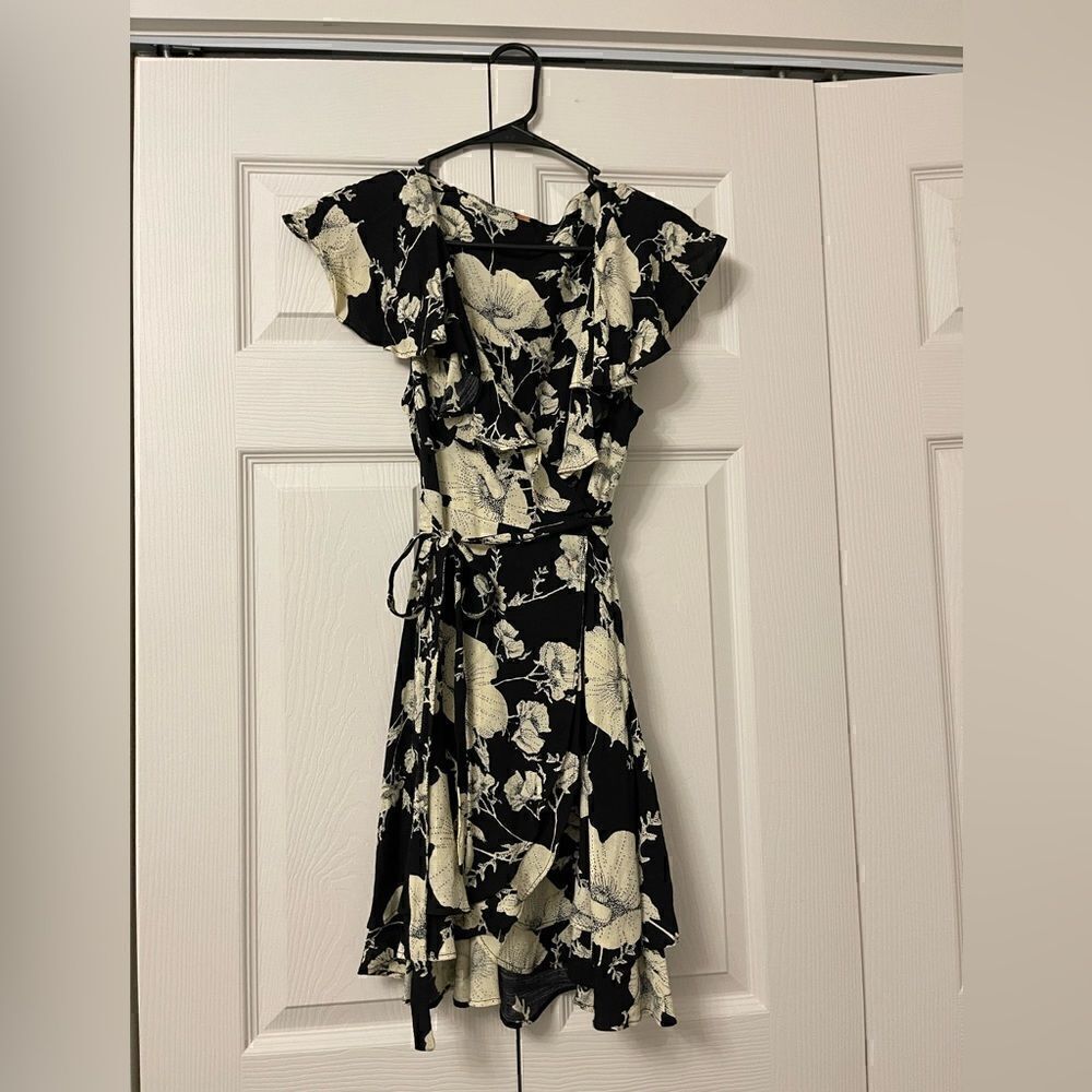 Free people wrap dress - Picture 1 of 4
